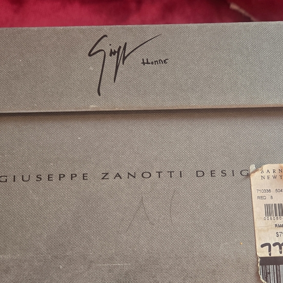 Used twice ! open to offers . - Picture 2 of 7